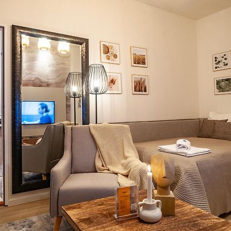Sting Boutique Apartments Ostrava Bagian luar foto