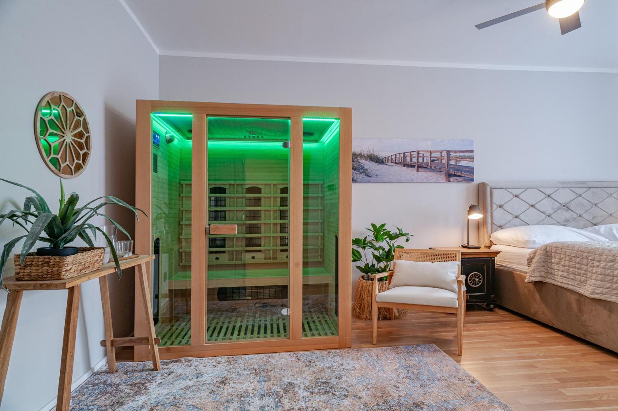 Sting Boutique Apartments Ostrava Bagian luar foto