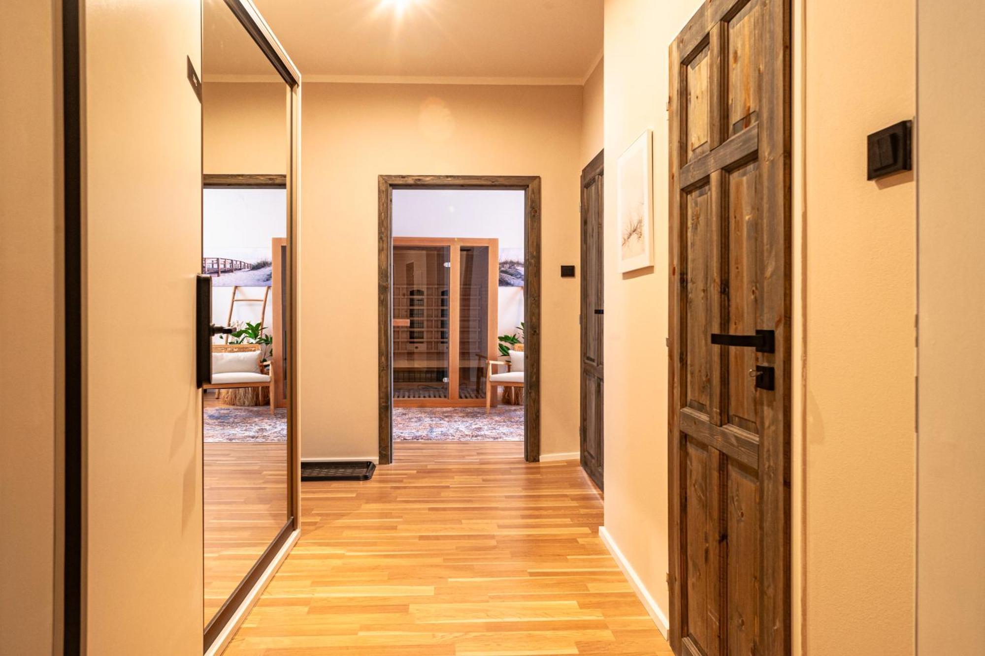 Sting Boutique Apartments Ostrava Bagian luar foto