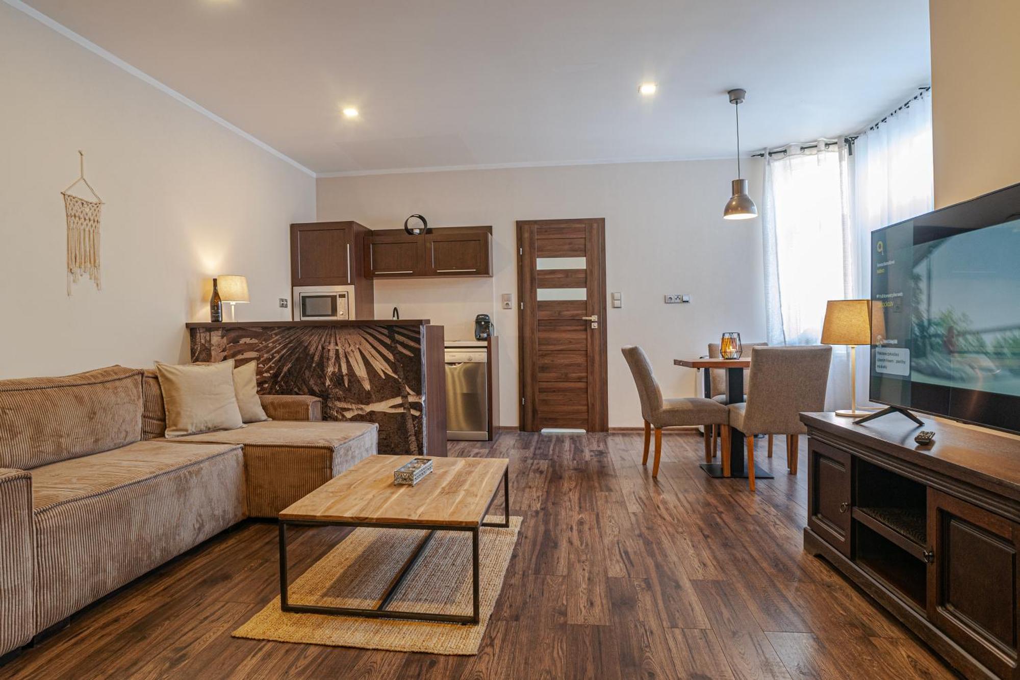 Sting Boutique Apartments Ostrava Bagian luar foto