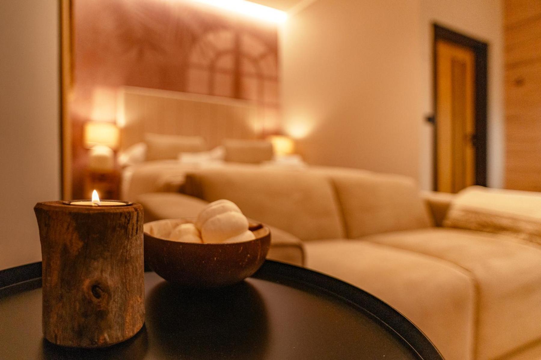 Sting Boutique Apartments Ostrava Bagian luar foto